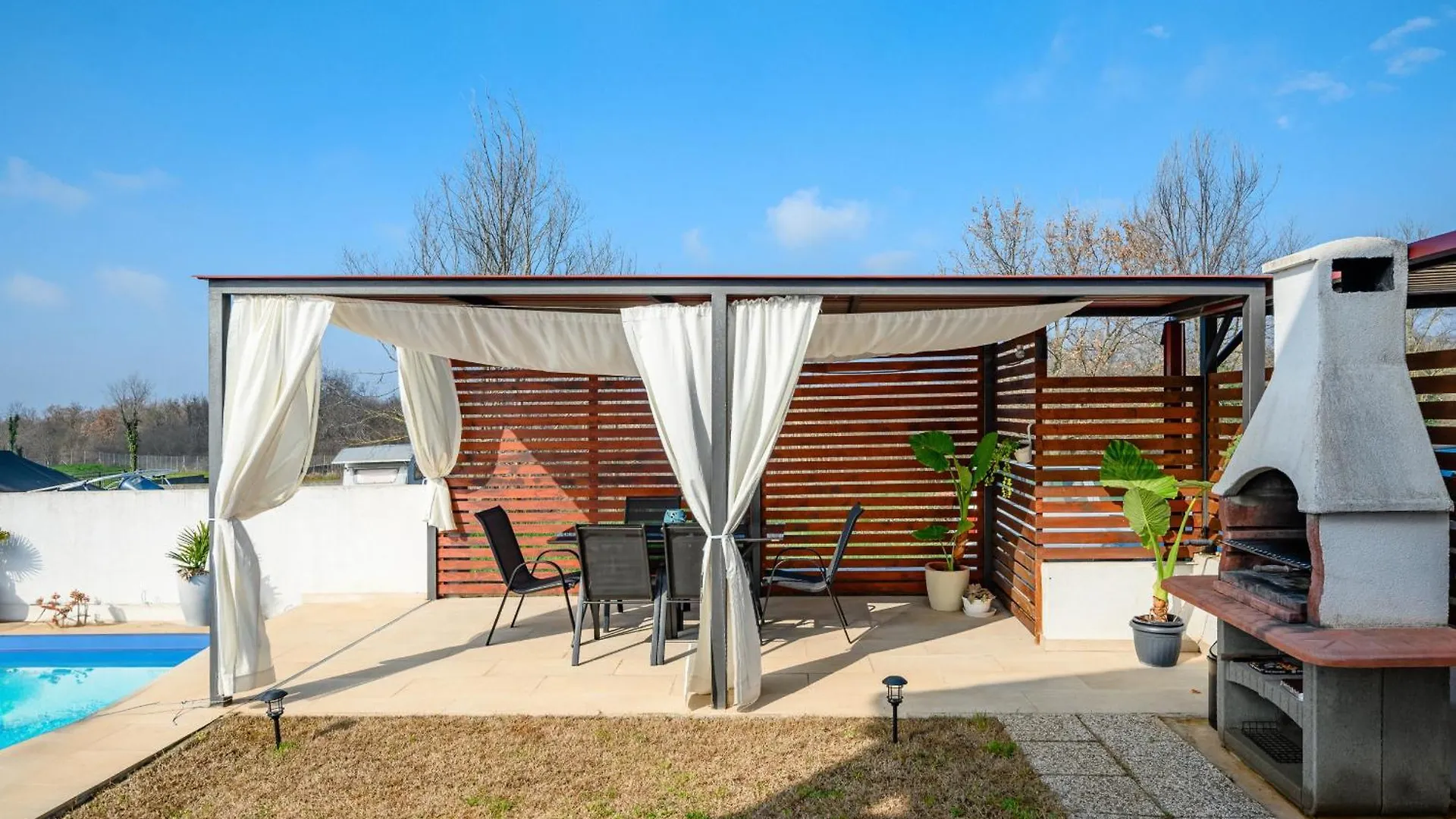 Charming Apartments Rose 1&2 With Pool Poreč 0*,  Kroatien
